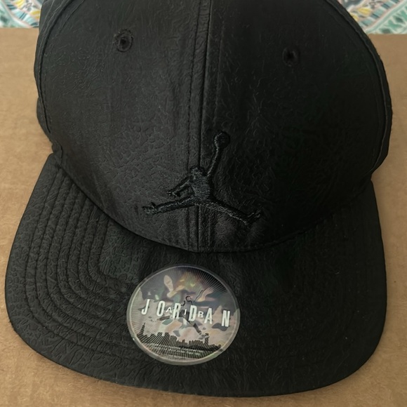 Colorful Snapback Hat Collection - Picture 8 of 9